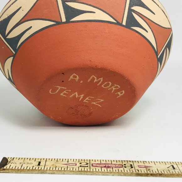 Signed Jemez Pottery Water Jar Artist A. Mora Native American Pot Red Black 4.5" - Picture 6 of 9